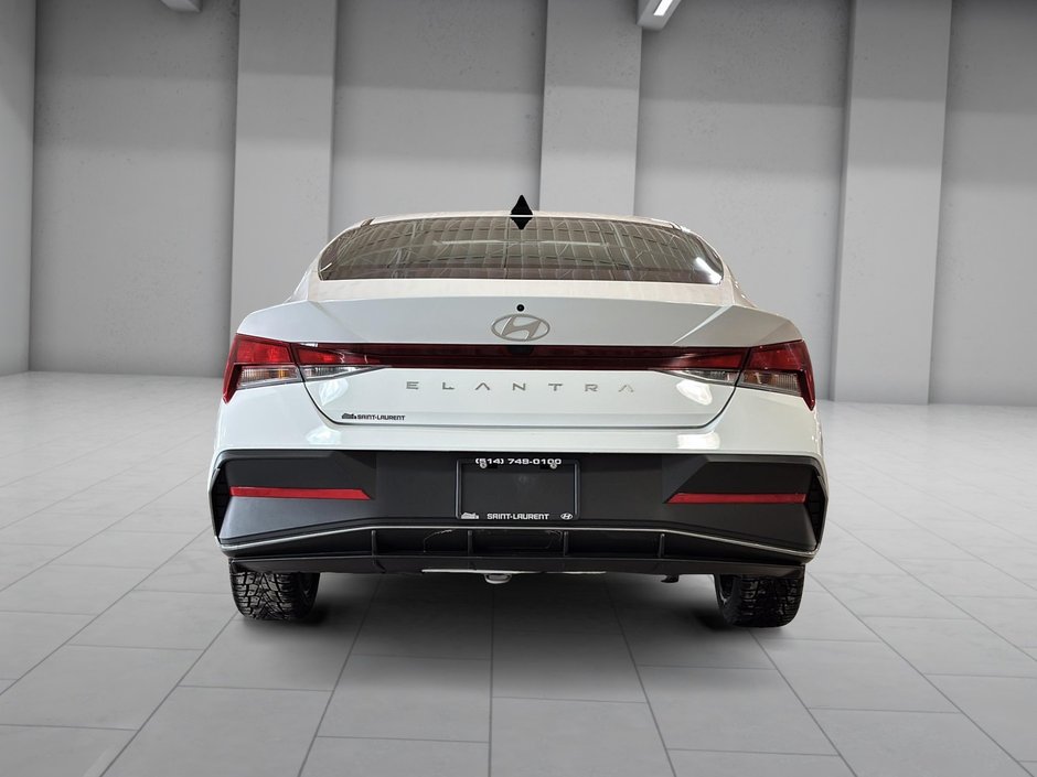 Hyundai Elantra PREFERRED TECH PACKAGE TOIT CARPLAY CAMERA KEYLESS 2025-6