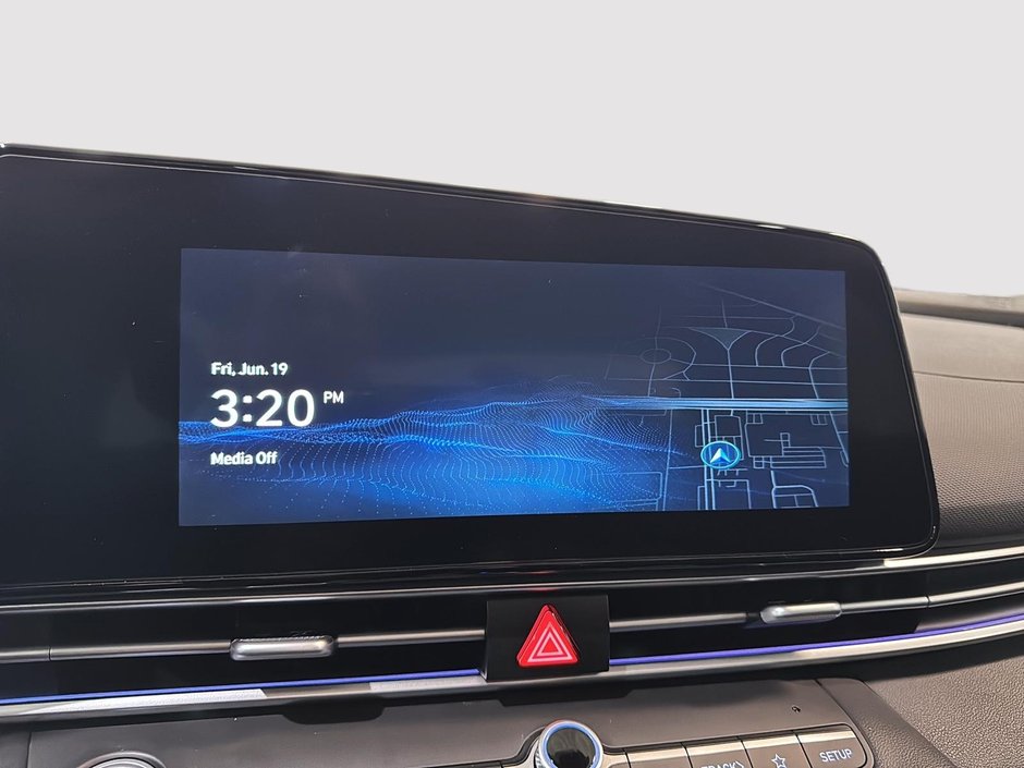 Hyundai Elantra PREFERRED TECH PACKAGE TOIT CARPLAY CAMERA KEYLESS 2025-20