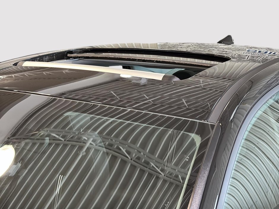 Hyundai Elantra PREFERRED TECH TOIT VOLANT CHAUFFANT CARPLAY CAM. 2025-4