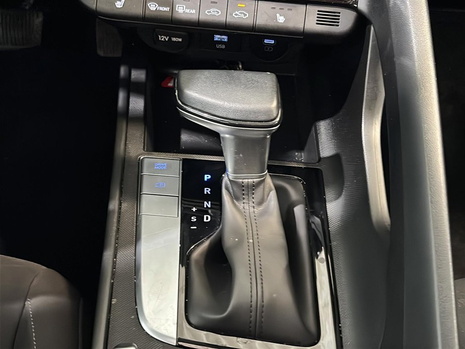 Hyundai Elantra PREFERRED TECH PACKAGE TOIT CARPLAY CAMERA KEYLESS 2025-19