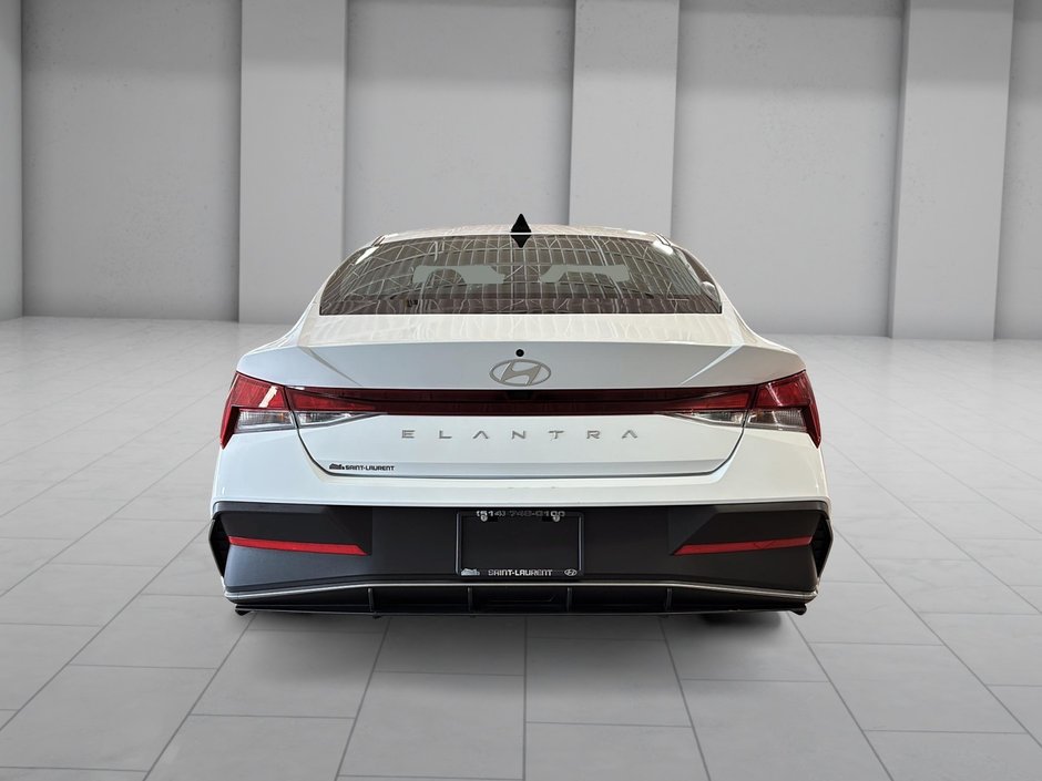 Hyundai Elantra PREFERRED TECH PACKAGE TOIT CARPLAY CAMERA KEYLESS 2025-6