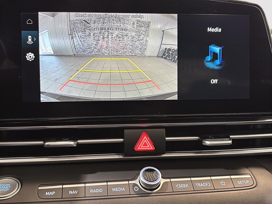 2025 Hyundai Elantra PREFERRED TECH PACKAGE TOIT CARPLAY CAMERA KEYLESS-21