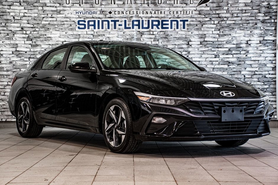 Hyundai Elantra PREFERRED TECH PACKAGE TOIT CARPLAY CAMERA KEYLESS 2025-6