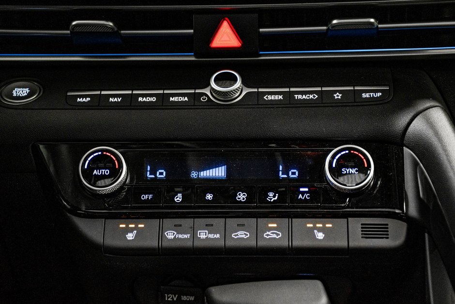 Hyundai Elantra PREFERRED TECH PACKAGE TOIT CARPLAY CAMERA KEYLESS 2025-30