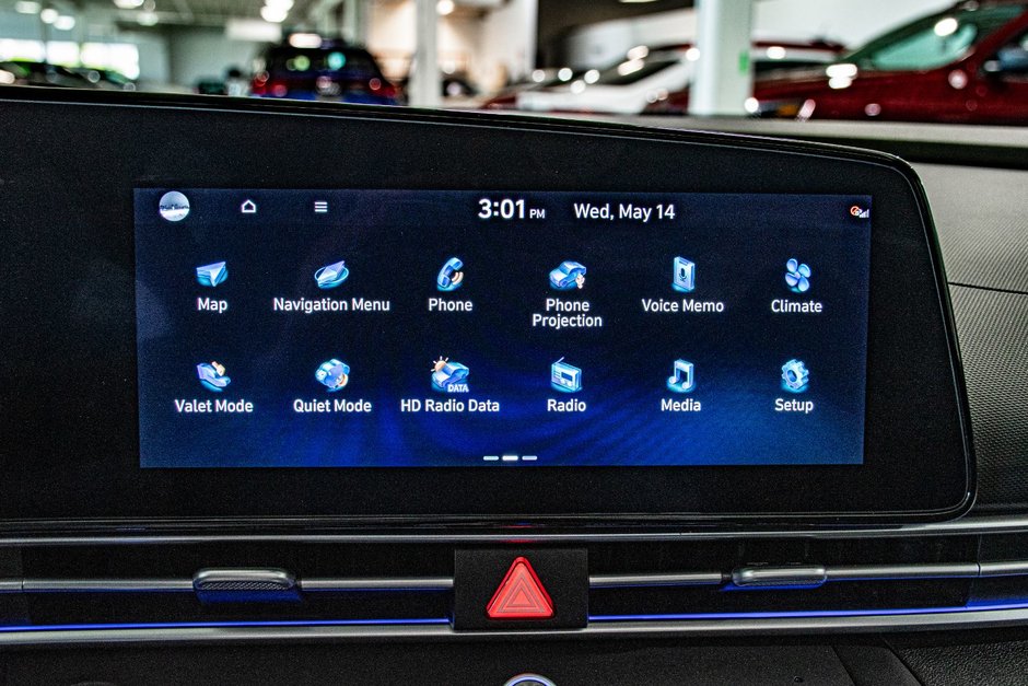 Hyundai Elantra PREFERRED TECH PACKAGE TOIT CARPLAY CAMERA KEYLESS 2025-19