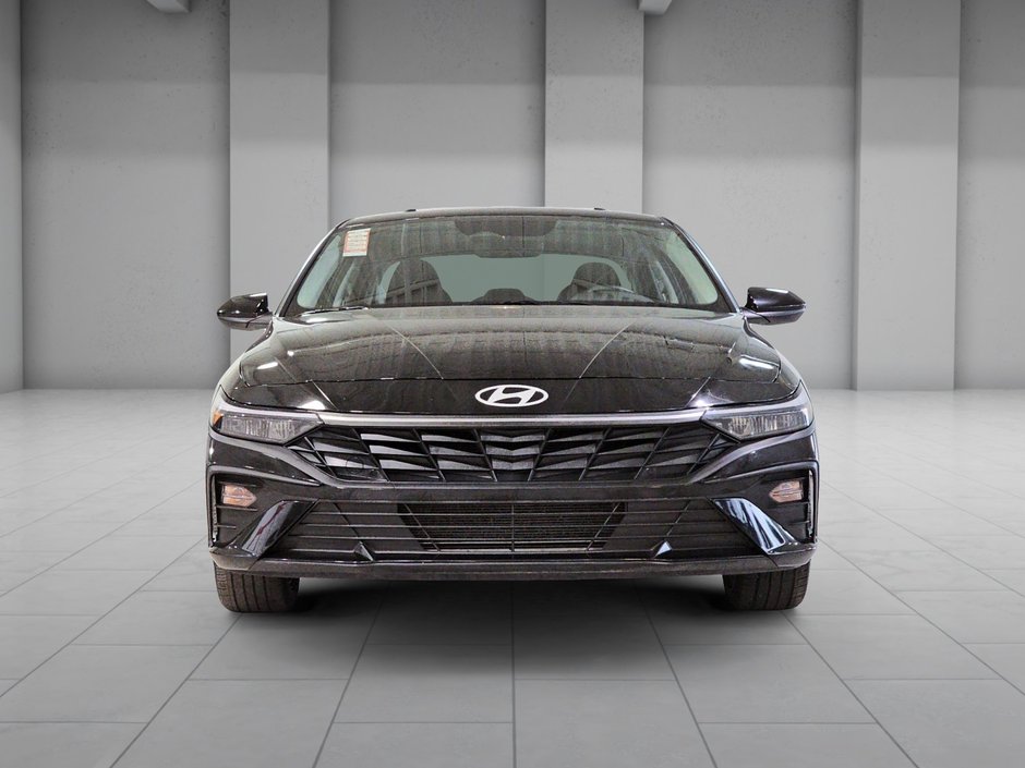 Hyundai Elantra PREFERRED TECH GPS TOIT DEMARREUR CARPLAY CAM 2025-2