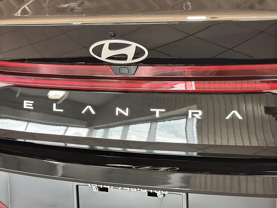 Hyundai Elantra LUXURY TOIT OUVRANT GPS SIEGES CHAUFFANTS 2025-7