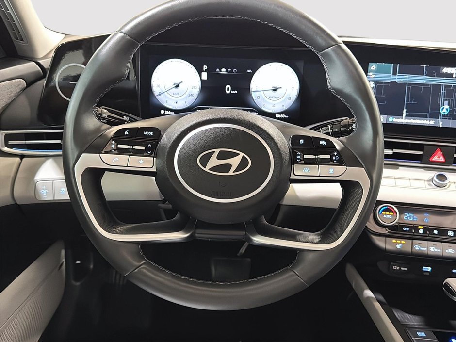 Hyundai Elantra LUXURY TOIT OUVRANT GPS SIEGES CHAUFFANTS 2025-25