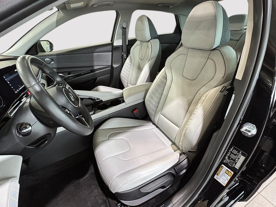 Hyundai Elantra LUXURY TOIT OUVRANT GPS SIEGES CHAUFFANTS 2025-13