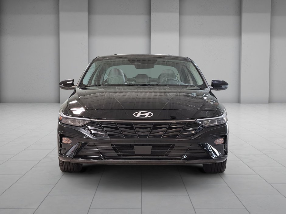 Hyundai Elantra LUXURY TOIT OUVRANT GPS SIEGES CHAUFFANTS 2025-1