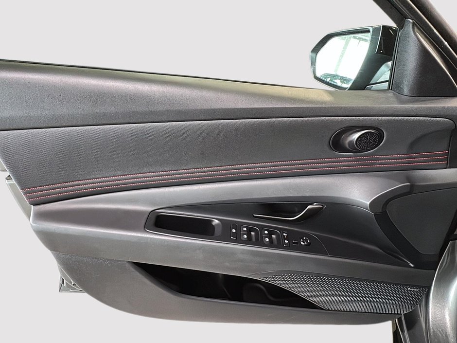 Hyundai Elantra N LINE ULTIMATE TOIT OUVRANT CUIR GPS BOSE 2025-18