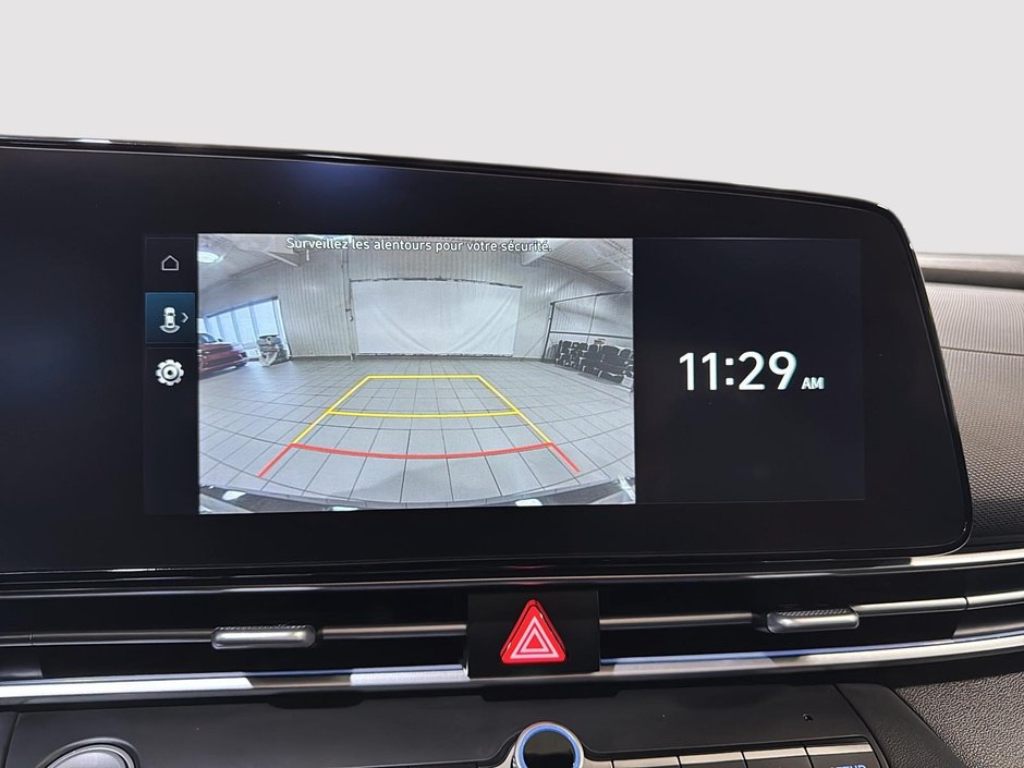 Hyundai Elantra PREFERRED TECH PACK TOIT OUVRANT GPS CLIM AUTO 2025-32