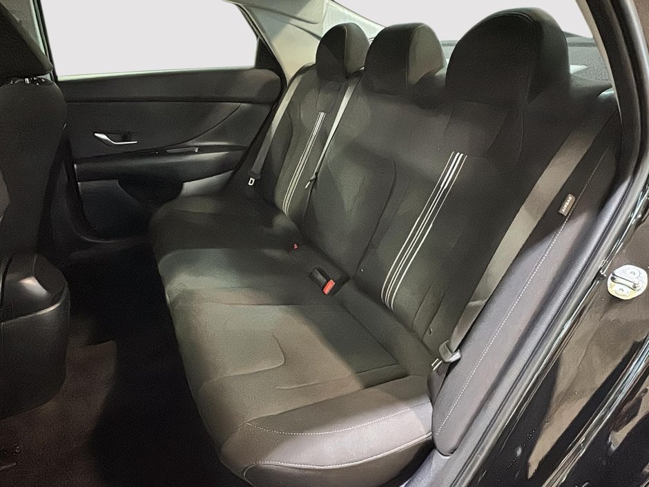 Hyundai Elantra PREFERRED TECH PACK TOIT OUVRANT GPS CLIM AUTO 2025-20