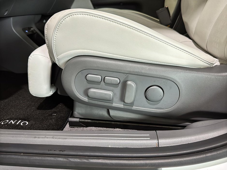 Hyundai IONIQ 5 ULTIMATE AWD LONG RANGE CUIR SIEGES VENTILES GPS 2023-20