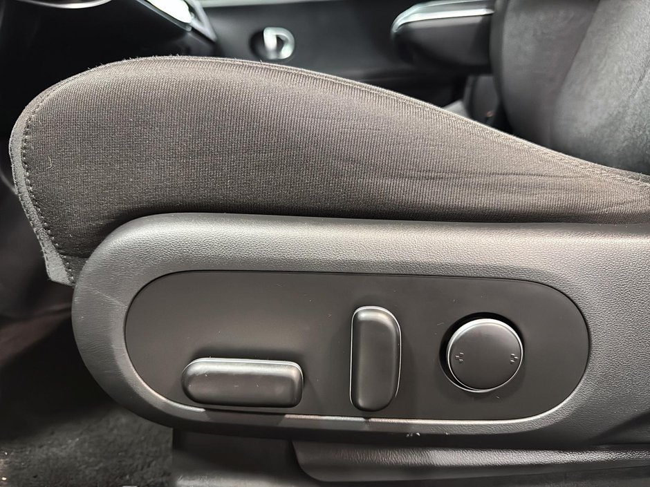 Hyundai IONIQ 5 PREFERRED AWD CAMERA CARPLAY SIEGES CHAUFFANTS MAGS 2024-20