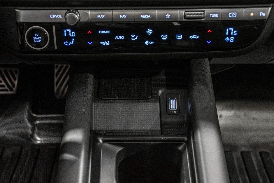 Hyundai Ioniq 6 ULTIMATE LONG RANGE AWD BOSE CUIR CAM360 TOIT PANO 2024-32