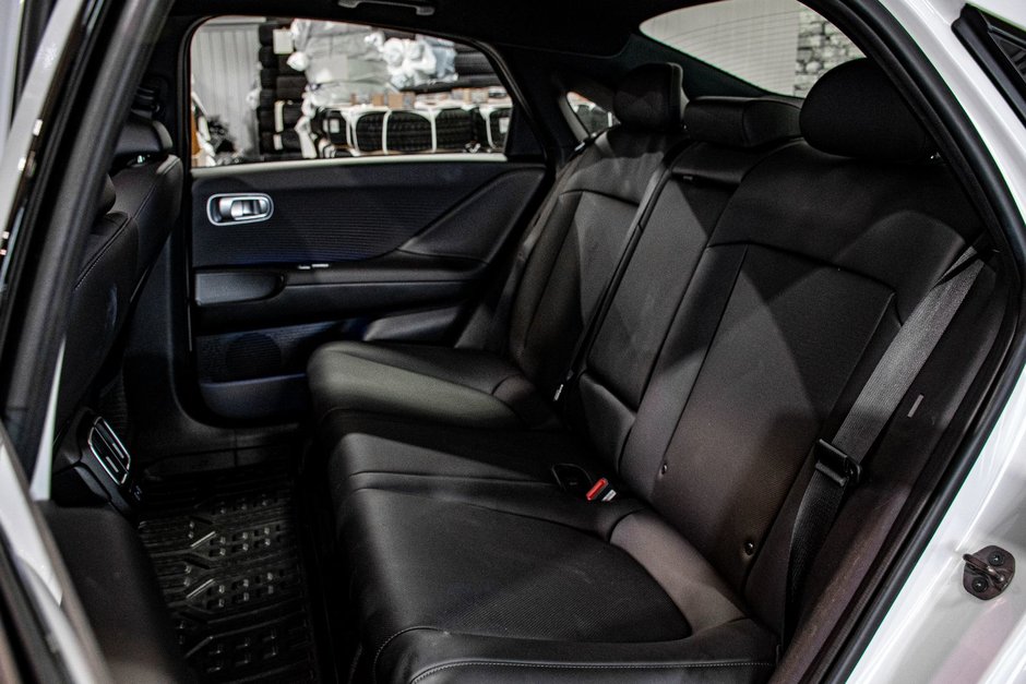 Hyundai Ioniq 6 ULTIMATE LONG RANGE AWD BOSE CUIR CAM360 TOIT PANO 2024-22