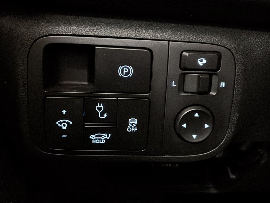 2024 Hyundai IONIQ 6 ULTIMATE PACKAGE AWD  LONG RANGE  BOSE TOIT CUIR-31