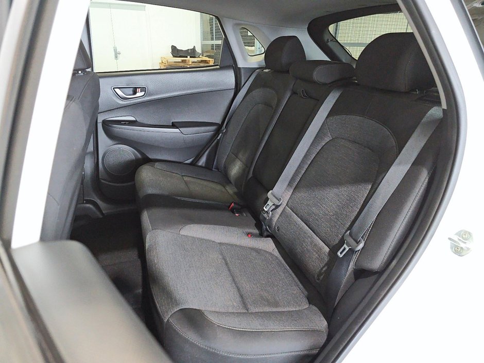 Hyundai Kona Electric Preferred 2022-14
