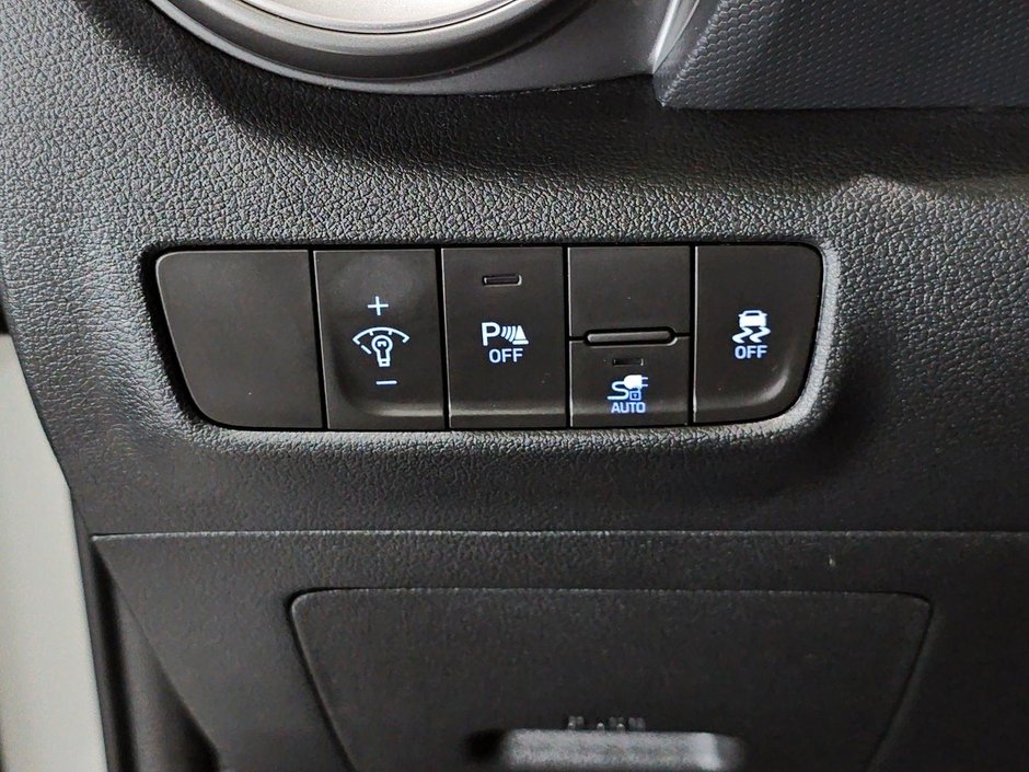 Hyundai Kona Electric PREFERRED NAVIGATION CAMERA CARPLAY BLUELINK MAGS 2023-37