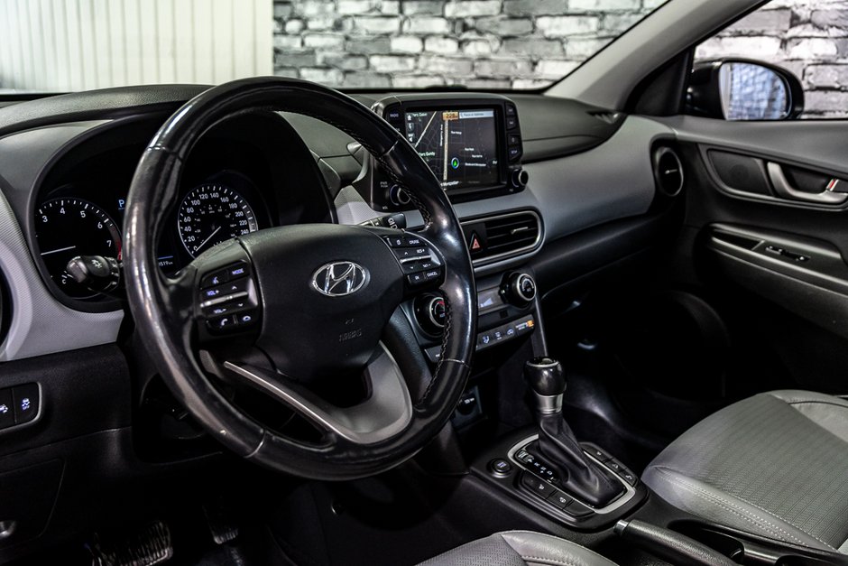 Hyundai Kona ULTIMATE AWD TOIT OUVRANT NAVIGATION BLUELINK CUIR 2018-19