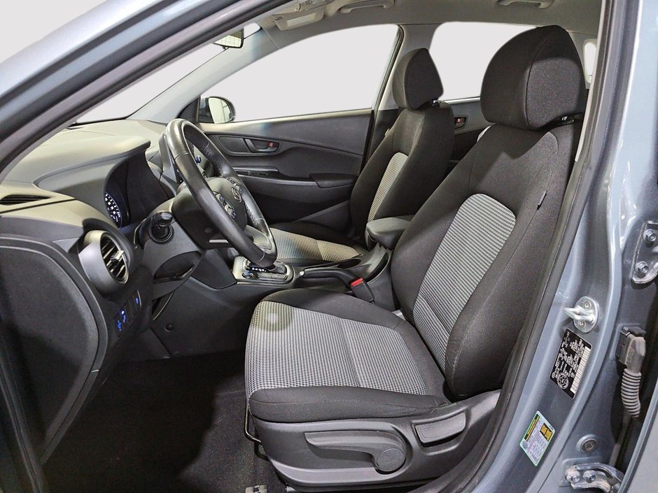 Hyundai Kona PREFERRED AWD SIEGES CHAUFFANTS CAMERA A/C CARPLAY 2018-13