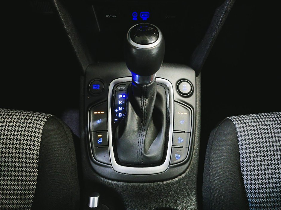 Hyundai Kona PREFERRED AWD SIEGES CHAUFFANTS CAMERA A/C CARPLAY 2018-16