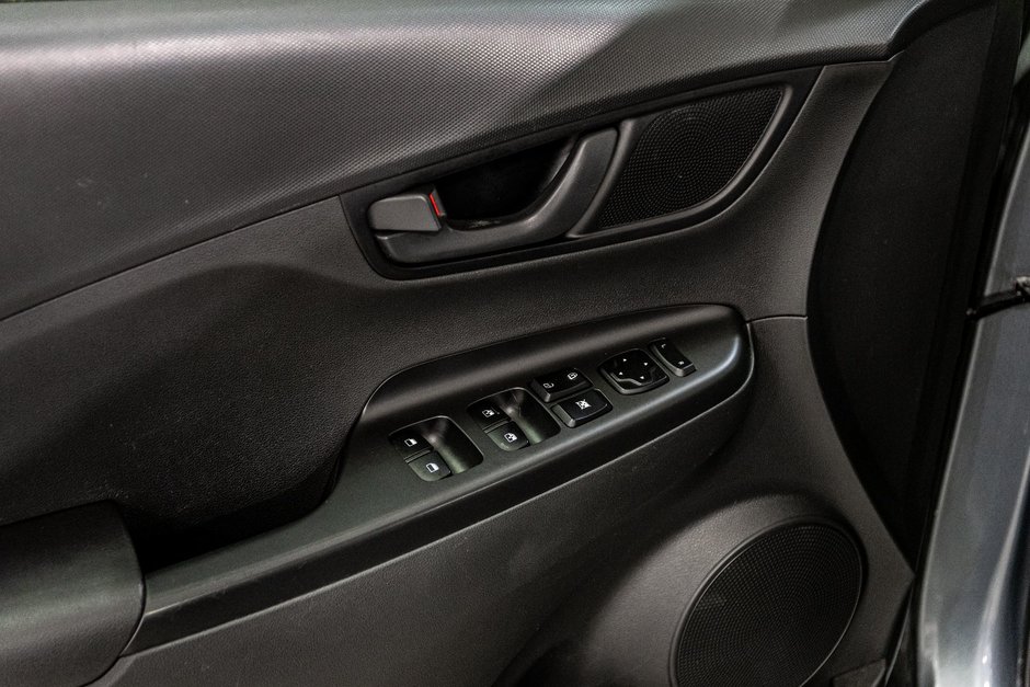 Hyundai Kona PREFERRED AWD CAMERA CARPLAY VOLANT CHAUFFANT MAGS 2020-12