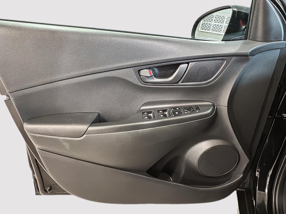 Hyundai Kona PREFERRED AWD CAMERA CARPLAY VOLANT CHAUFFANT MAGS 2020-18