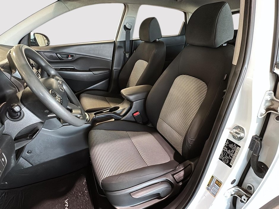 Hyundai Kona ESSENTIAL A/C SIEGES CHAUFFANTS CAMERA MAGS 2020-18