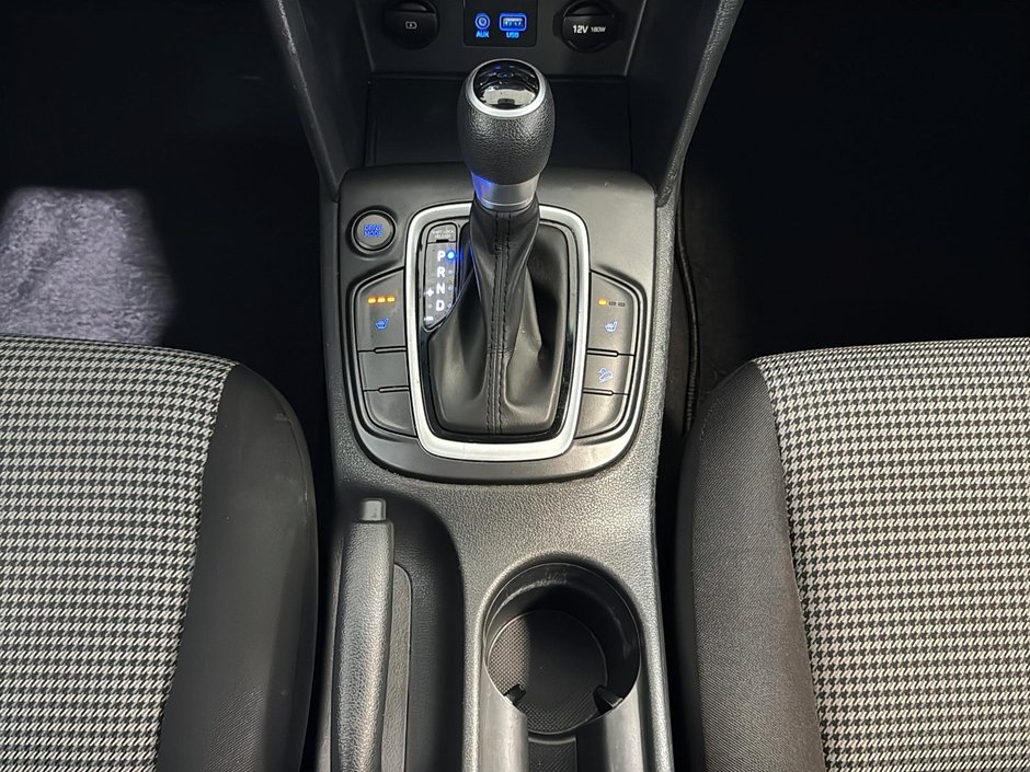 Hyundai Kona ESSENTIAL A/C SIEGES CHAUFFANTS CAMERA MAGS 2020-22