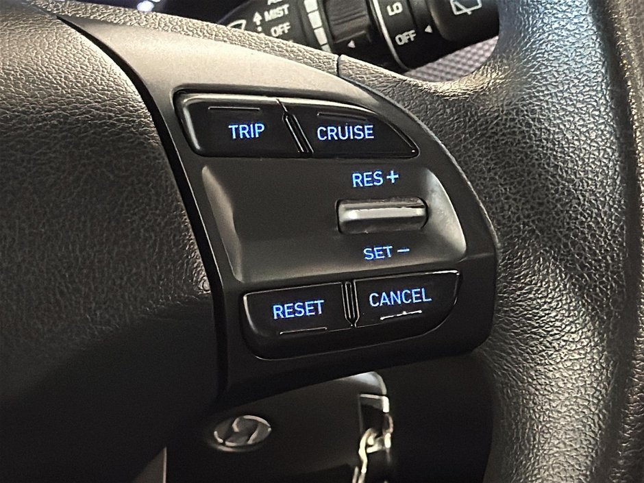 Hyundai Kona ESSENTIAL A/C SIEGES CHAUFFANTS CAMERA MAGS 2020-31