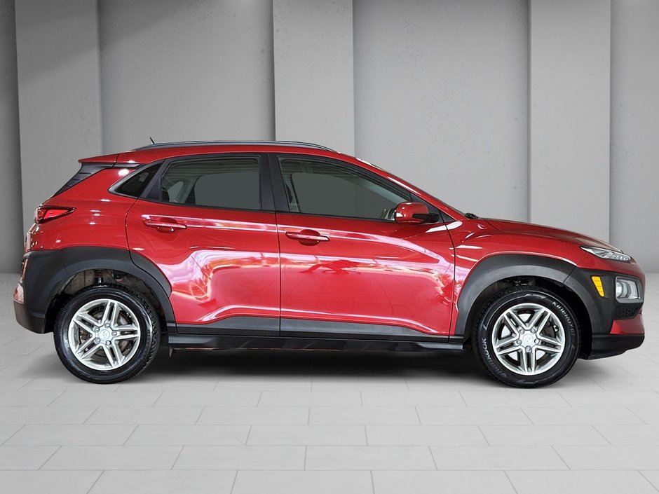 Hyundai Kona ESSENTIAL A/C SIEGES CHAUFFANTS CAMERA MAGS 2020-15