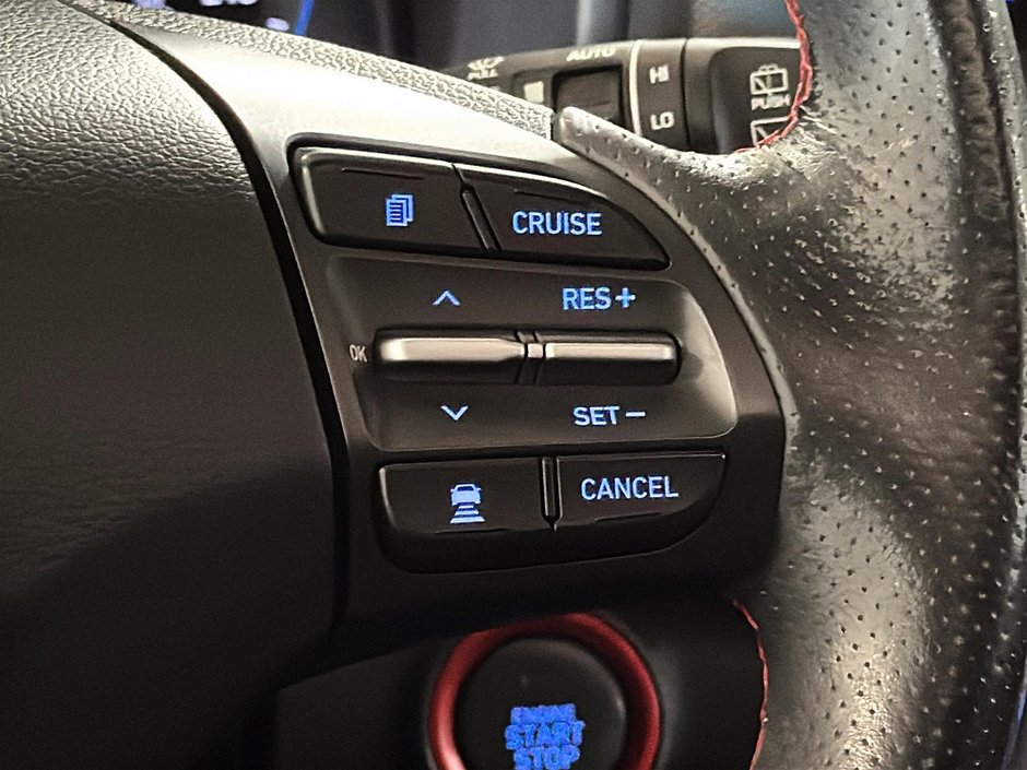 Hyundai Kona ULTIMATE AWD TOIT OUVRANT GPS SON INFINITY CUIR 2020-38