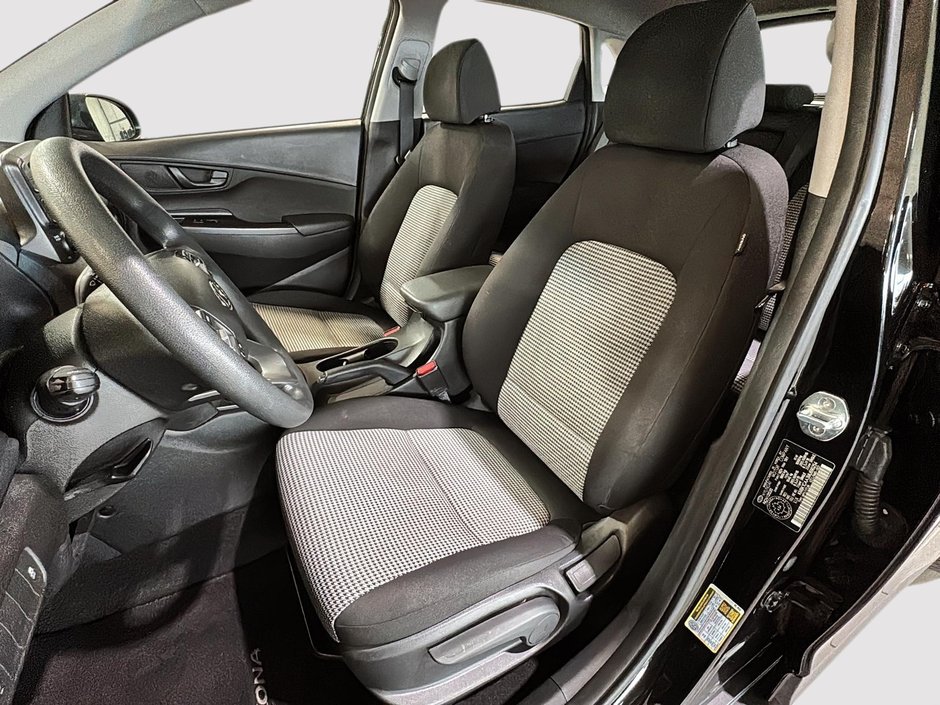 Hyundai Kona ESSENTIAL A/C SIEGES CHAUFFANTS CAMERA MAGS 2021-19