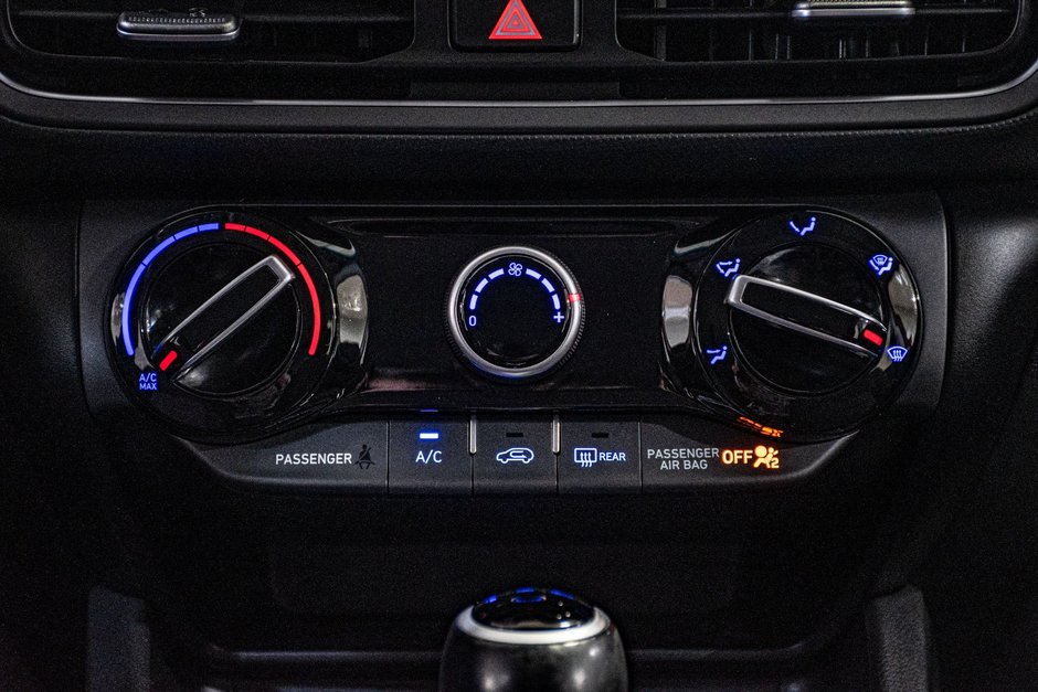 Hyundai Kona PREFERRED SUN&LEATHER AWD TOIT OUVRANT CUIR CAMERA 2022-29