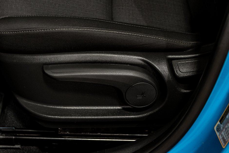 Hyundai Kona ESSENTIAL CARPLAY SIEGES CHAUFFANTS CAMERA RECUL 2022-15