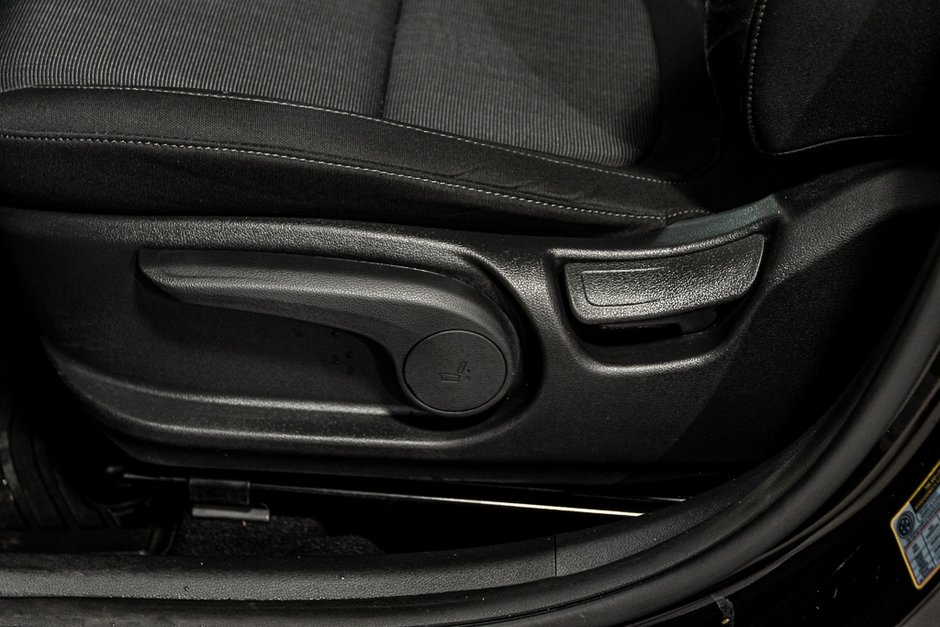 Hyundai Kona ESSENTIAL AWD SIEGES CHAUFFANT CARPLAY CAMERA MAGS 2022-16