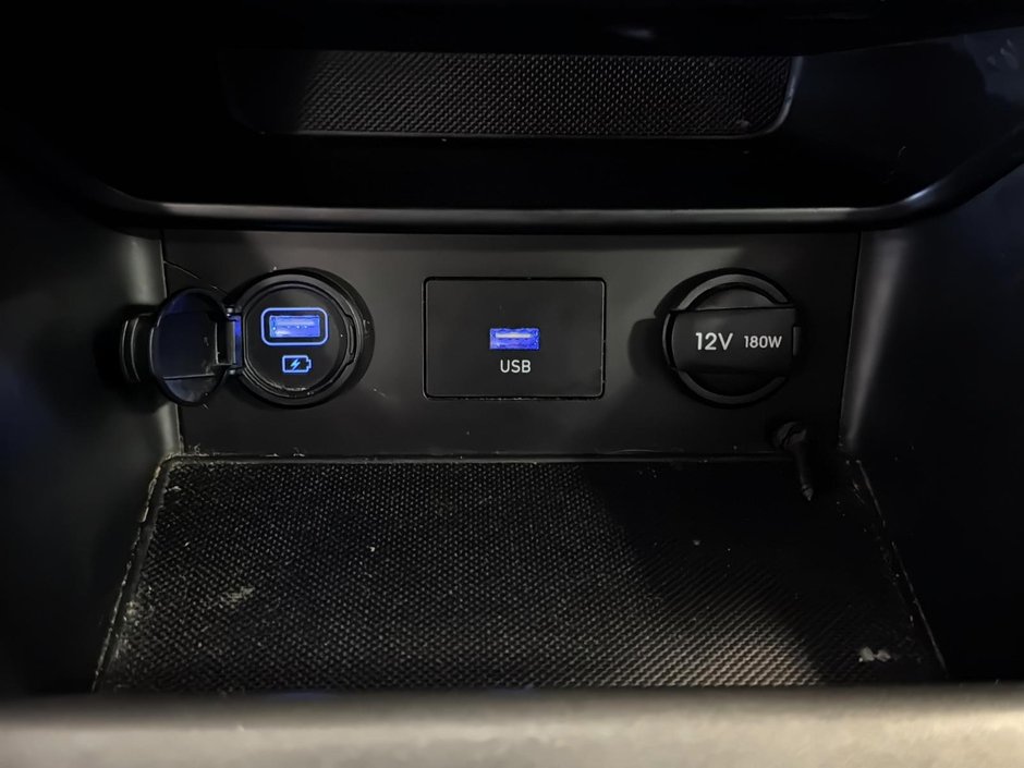 Hyundai Kona AWD SIEGES CHAUFFANT CARPLAY CAMERA MAGS 2022-26