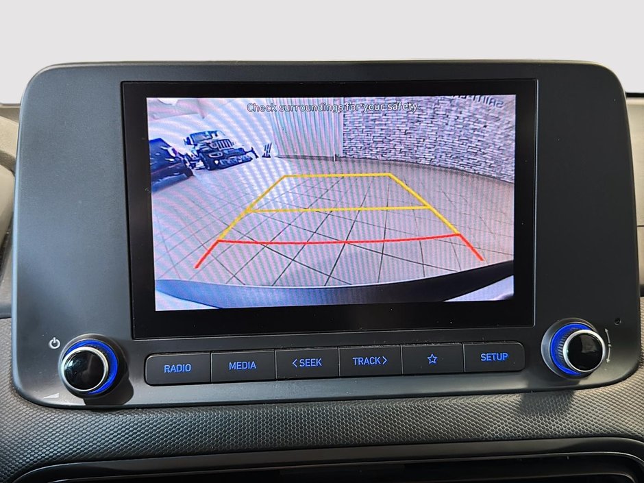 Hyundai Kona AWD SIEGES CHAUFFANT CARPLAY CAMERA MAGS 2022-27