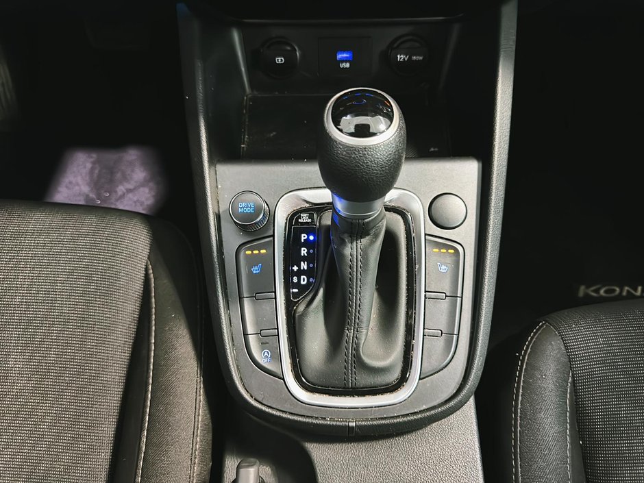Hyundai Kona AWD SIEGES CHAUFFANT CARPLAY CAMERA MAGS 2022-16