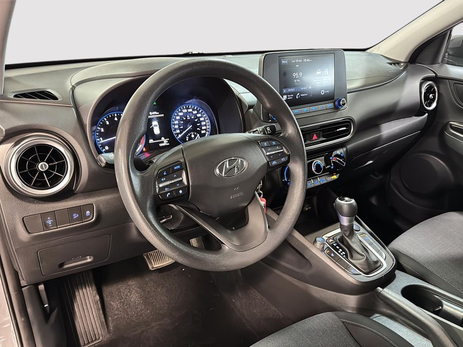 Hyundai Kona AWD SIEGES CHAUFFANT CARPLAY CAMERA MAGS 2022-2