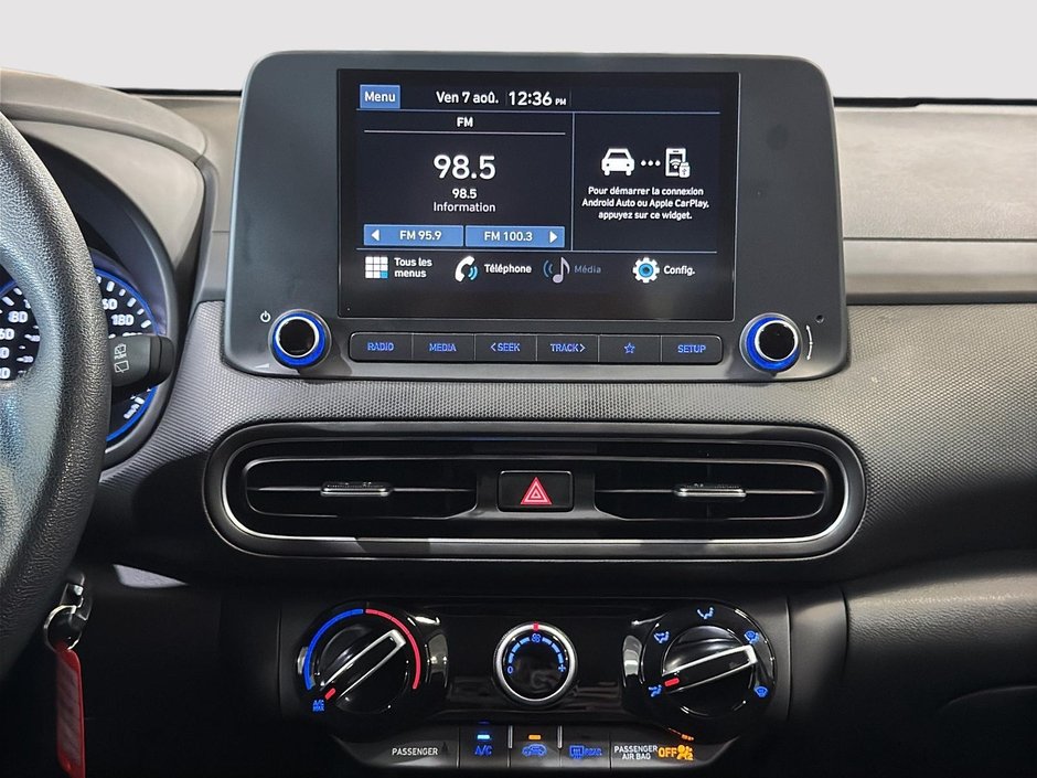 Hyundai Kona ESSENTIAL AWD A/C SIEGES CHAUFFANTS CAMERA CARPLAY 2023-22