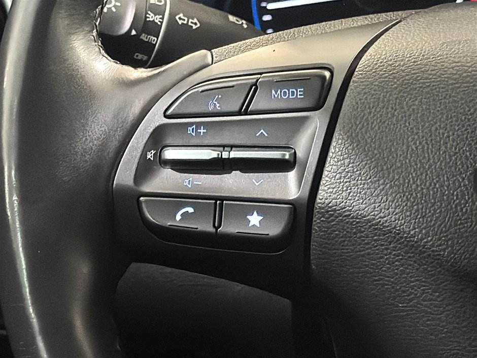 Hyundai Kona PREFERRED AWD CAM CARPLAY SIEGES CHAUFFANTS MAGS 2023-31