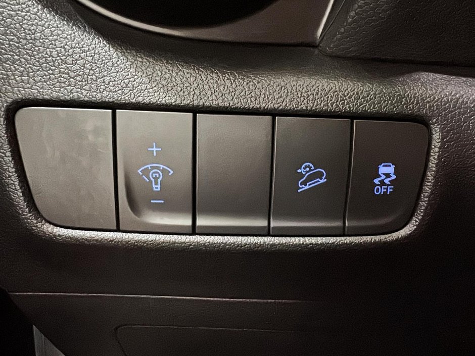 Hyundai Kona PREFERRED AWD CAM CARPLAY SIEGES CHAUFFANTS MAGS 2023-34