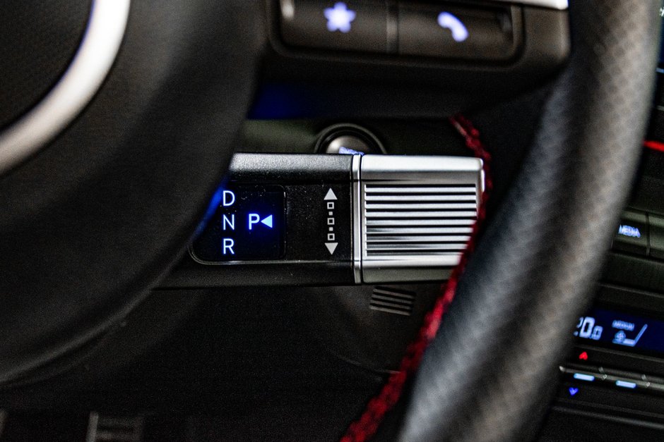 Hyundai Kona N-LINE TOIT ALCANTARA NAVI CAMERA AILERON 2024-28