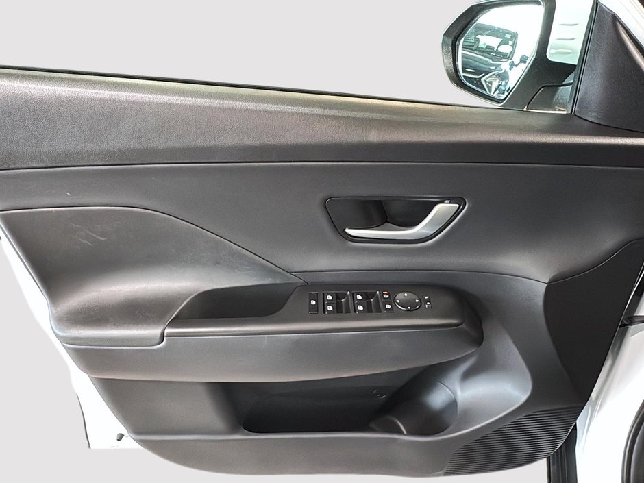 Hyundai Kona PREFERRED TREND AWD TOIT PANORAMIQUE CUIR BLUELINK 2024-19
