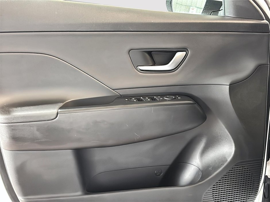 Hyundai Kona PREFERRED TREND AWD TOIT PANORAMIQUE CUIR BLUELINK 2024-17