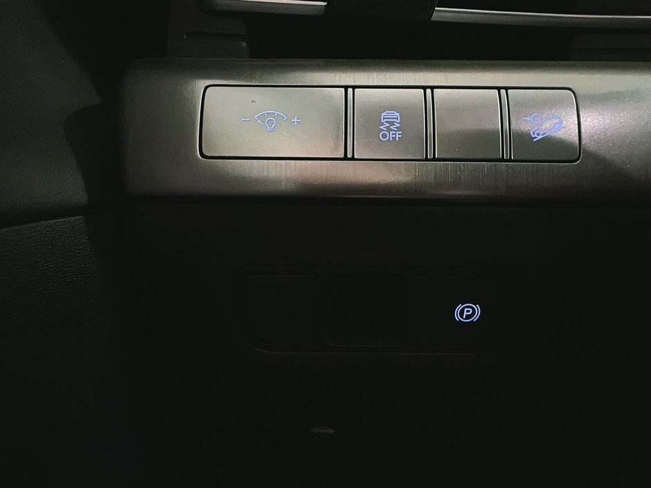 Hyundai Kona PREFERRED AWD CUIR GPS TOIT 2024-40