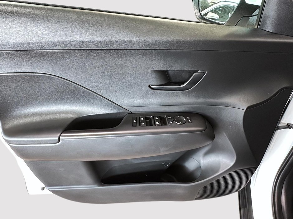 Hyundai Kona PREFERRED AWD CARPLAY CHAUFFANTS 2024-18